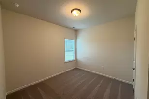 140 E American Marigold Dr, Benson, NC 27504 - Photo 13