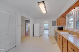 804 Ruby St, Durham, NC 27704 - Photo 17