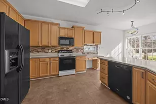 5501 Southern Cross Ave, Raleigh, NC 27606 - Photo 11