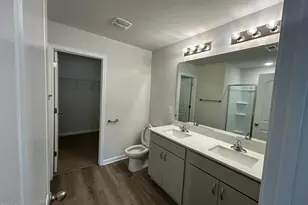 105 W Highland Ave, Kinston, NC 28501 - Photo 17
