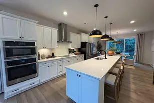 10917 Bayflower Wy, Raleigh, NC 27617 - Photo 3