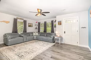 141 Clyde's Ln, Goldsboro, NC 27530 - Photo 5