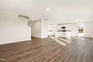 45 E Emily Gardens Dr, Selma, NC 27576 - Photo 7