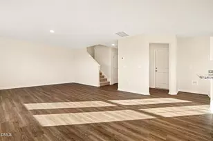 45 E Emily Gardens Dr, Selma, NC 27576 - Photo 5