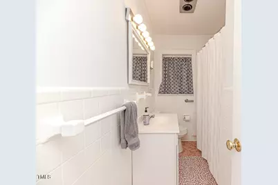 702 N Vance Street, Sanford, NC 27330 - Photo 11