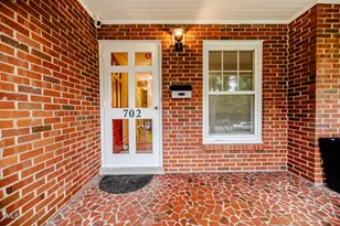 702 N Vance St, Sanford, NC 27330 - Photo 3