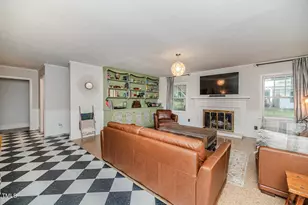 702 N Vance St, Sanford, NC 27330 - Photo 25