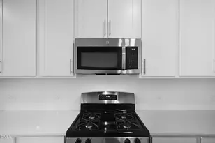 2915 Hickory Fld Dr, Raleigh, NC 27616 - Photo 9