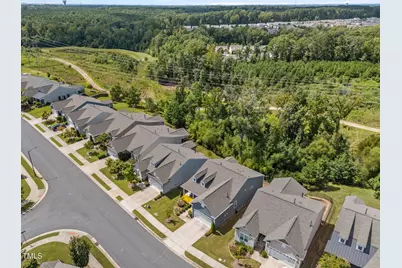 2212 Bloomsbury Manor Drive, Durham, NC 27703 - Photo 37