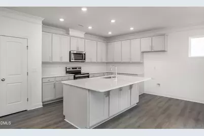 576 Highview Drive #40, Benson, NC 27504 - Photo 5