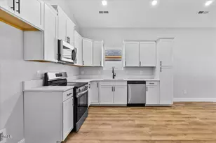 1181 Flora Ave, Burlington, NC 27217 - Photo 13