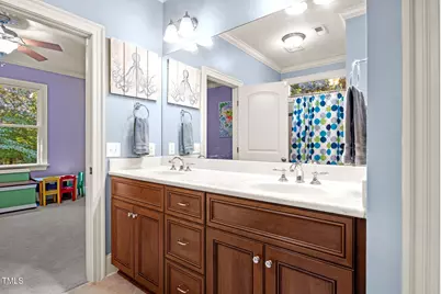 2409 Loring Court, Raleigh, NC 27613 - Photo 37