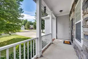 2813 Carriage Meadows Dr, Wake Forest, NC 27587 - Photo 5