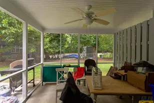 102 Sue Ann Ct, Carrboro, NC 27510 - Photo 17