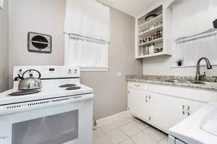 517 E Club Blvd, Durham, NC 27704 - Photo 9