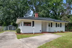 604 Hines Ave, Kinston, NC 28504 - Photo 5