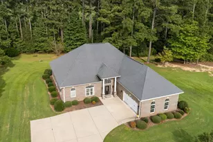 105 Waterfall Ln, Sanford, NC 27330 - Photo 7