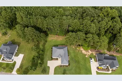 105 Waterfall Lane, Sanford, NC 27330 - Photo 9