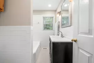 1313 Ridge Rd, Raleigh, NC 27607 - Photo 19