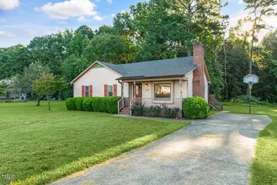 102 Pear Tree Lane, Clayton, NC 27520 - Photo 3