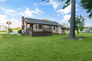 102 Pear Tree Ln, Clayton, NC 27520 - Photo 27