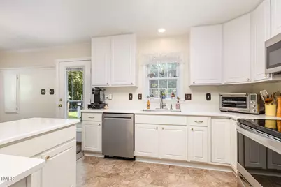 30 Beddingfield Drive, Zebulon, NC 27597 - Photo 9