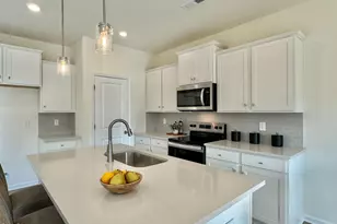 257 Pecan Vly Wy, Four Oaks, NC 27524 - Photo 9