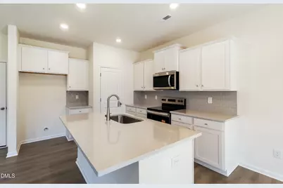 257 Pecan Valley Way, Four Oaks, NC 27524 - Photo 5