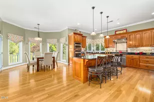 207 Apple St, South Hill, VA 23917 - Photo 13