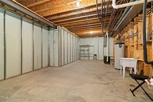 207 Apple St, South Hill, VA 23917 - Photo 43