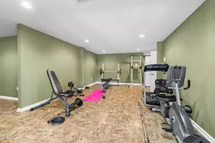 207 Apple St, South Hill, VA 23917 - Photo 33