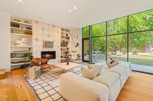 117 Hillcrest Rd, Raleigh, NC 27605 - Photo 17