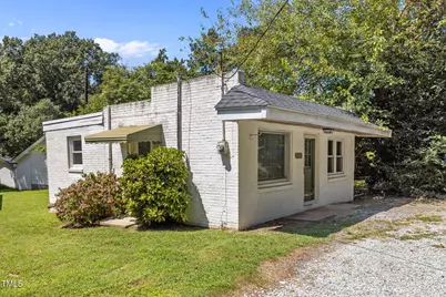 1113 Midland Terrace, Durham, NC 27704 - Photo 3