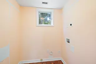 214 Spring Ln, Chapel Hill, NC 27514 - Photo 15