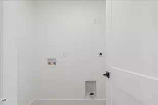 803 B Dupree St, Durham, NC 27701 - Photo 17