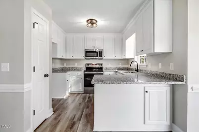 1372 Nc-50, Benson, NC 27504 - Photo 11