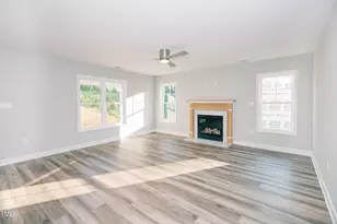 163 Maple Dr, Erwin, NC 28339 - Photo 23