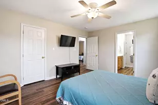 804 S Phillips Pointe Dr, Fuquay Varina, NC 27526 - Photo 19