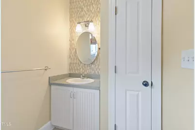 207 N Hopkins Avenue, Spring Hope, NC 27882 - Photo 29