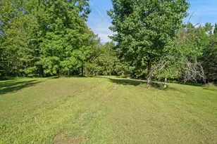 306 Lake Shore Dr, Yanceyville, NC 27379 - Photo 13