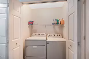 2704 Rockbridge Ct, Raleigh, NC 27604 - Photo 9