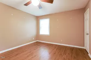 551 Oak Run Dr Dr, Raleigh, NC 27606 - Photo 7