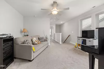 516 Barrington Row Avenue, Zebulon, NC 27597 - Photo 17