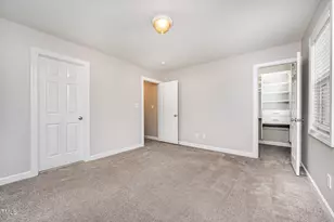 214 Towne Ridge Ln, Chapel Hill, NC 27516 - Photo 23