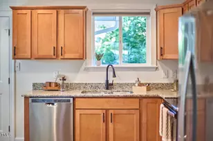 1121 Raynor St, Durham, NC 27703 - Photo 17