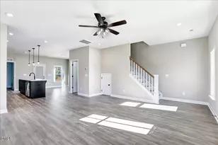 503 E 1st St, Princeton, NC 27569 - Photo 9