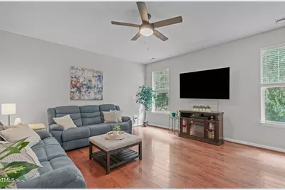 412 Stobhill Lane, Holly Springs, NC 27540 - Photo 5