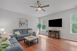 412 Stobhill Ln, Holly Springs, NC 27540 - Photo 5