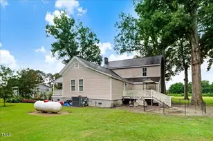 1955 Old Cornwallis Rd, Princeton, NC 27569 - Photo 9