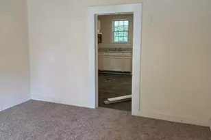 905 Chestnut St, Fayetteville, NC 28301 - Photo 9